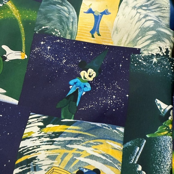 Disney Vintage 70s Kennington Disco Shirt Fantasia Mickey Wizard Medium FLAWLESS - Picture 5 of 7